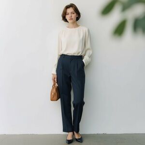 Brooks Brothers 346 Navy Women's Wool Trousers pleated front cuff hem, 10 tall